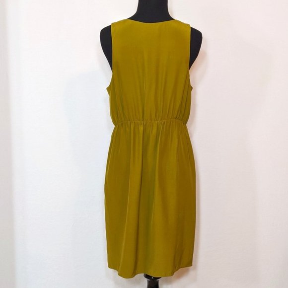 NWT! Alice & Trixie Faux Wrap Green Silk Dress - Picture 4 of 6